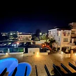 Nefeli Blue-horizon 2b, Pool, Suites, Big Balconies Апартаменты