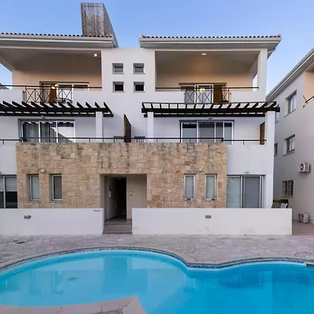 Appartement Nefeli Blue-horizon 2b, Pool, Suites, Big Balconies *