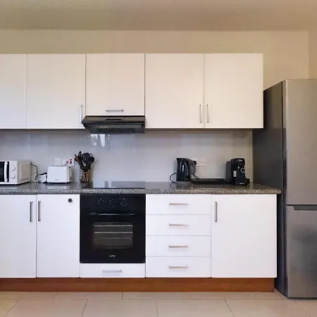 Nefeli Blue-horizon 2b, Pool, Suites, Big Balconies Apartment Paphos