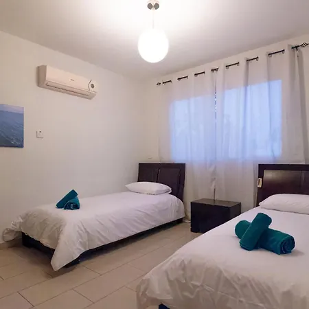 Apartament Nefeli Blue-horizon 2b, Pool, Suites, Big Balconies Paphos