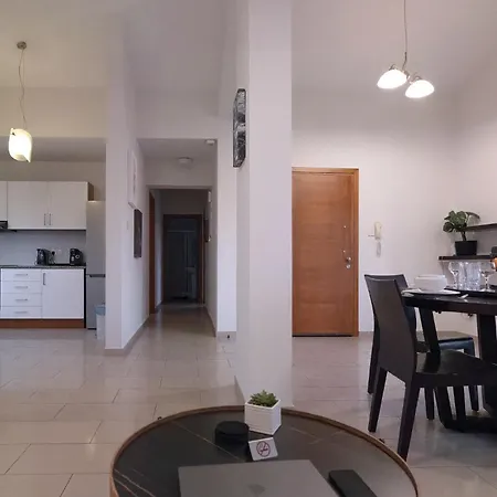 شقة Nefeli Blue-horizon 2b, Pool, Suites, Big Balconies