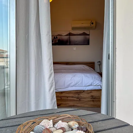 Nefeli Blue-horizon 2b, Pool, Suites, Big Balconies דירה